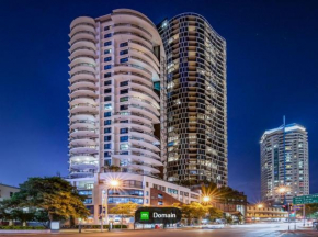 City view Rooms in shared apartment, Brisbane